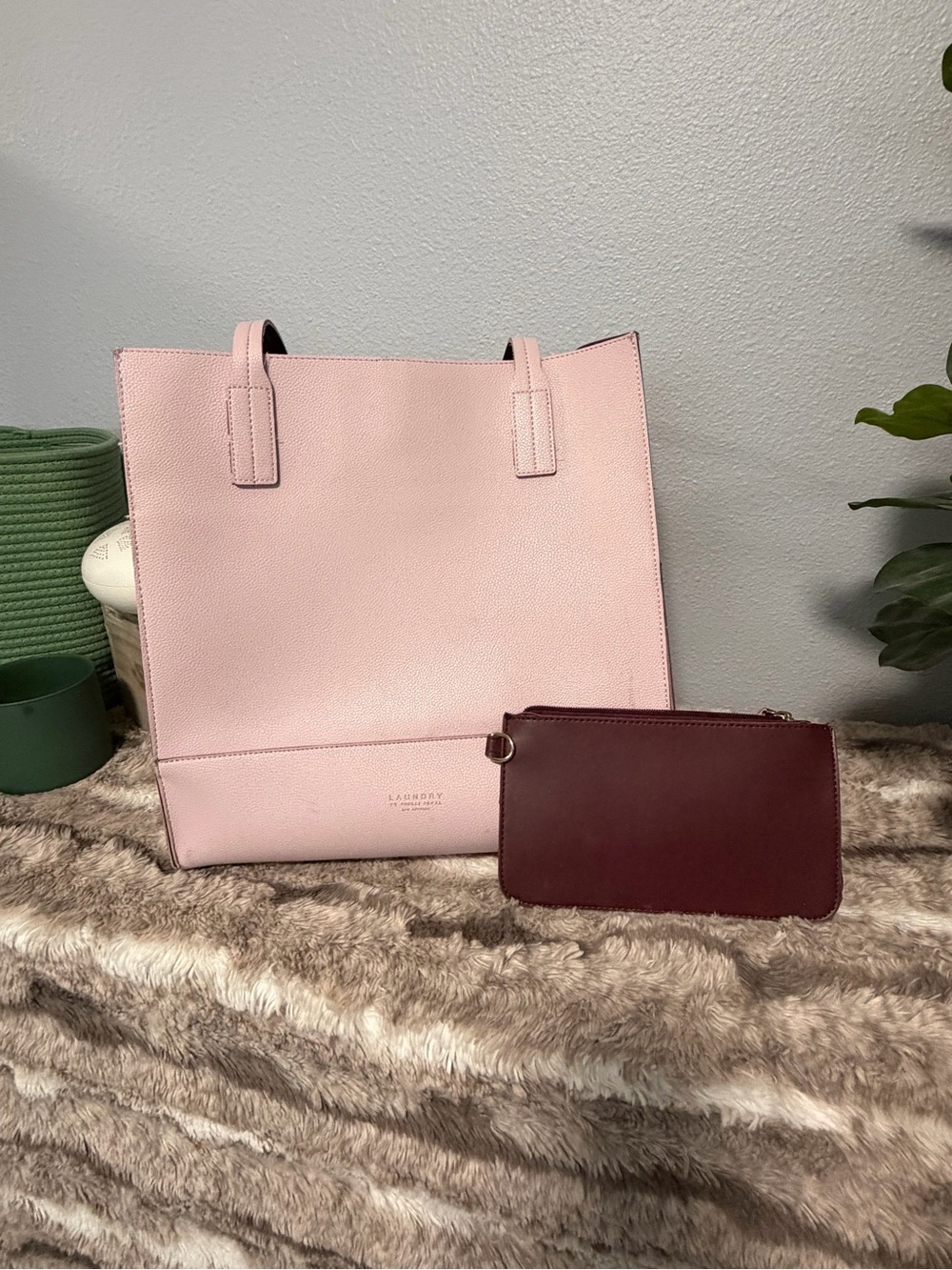 Laundry By Shelli Segal Pink Tote with Burgundy Wristlet